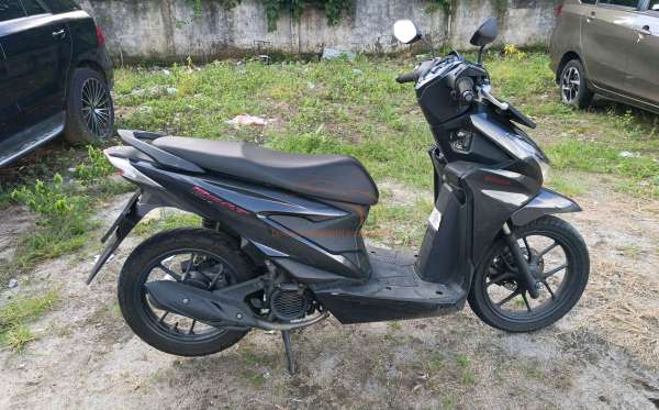HONDA  BEAT