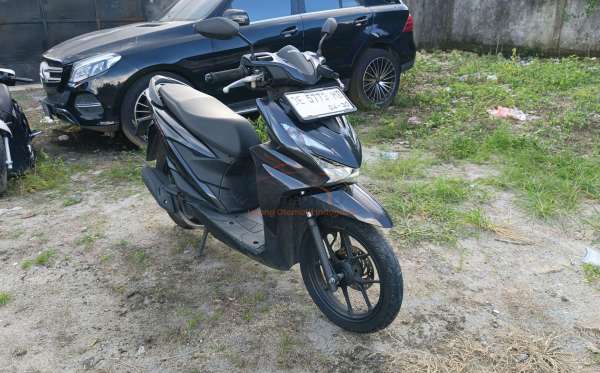 HONDA  BEAT