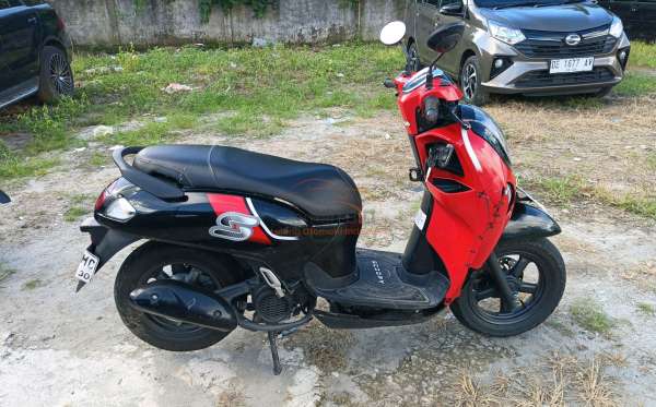HONDA SCOOPY