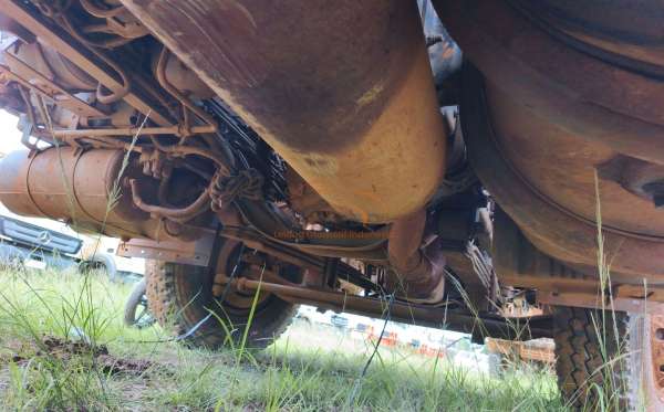 MERCEDES BENZ AXOR 2528 CH (6X4)