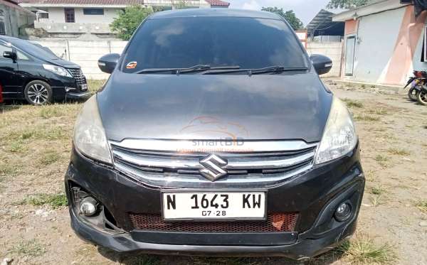 SUZUKI ERTIGA