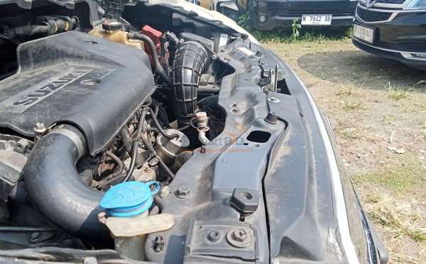 SUZUKI ERTIGA