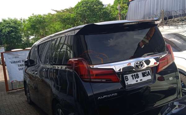 TOYOTA ALPHARD 2.5 G
