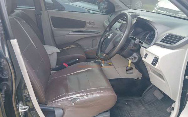 TOYOTA AVANZA 1.3 G