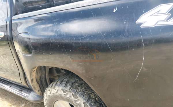 TOYOTA HILUX 2.4G DC 4X4