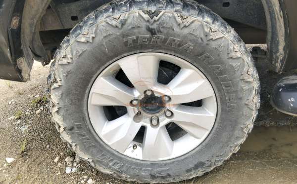 TOYOTA HILUX 2.4G DC 4X4