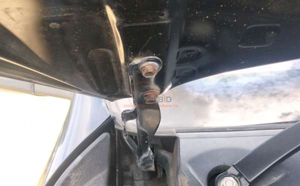 TOYOTA HILUX 2.4G DC 4X4