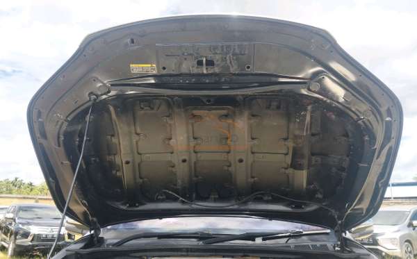 TOYOTA HILUX 2.4G DC 4X4