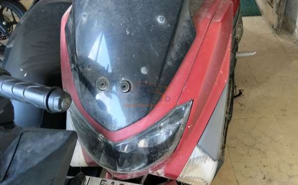 YAMAHA NMAX