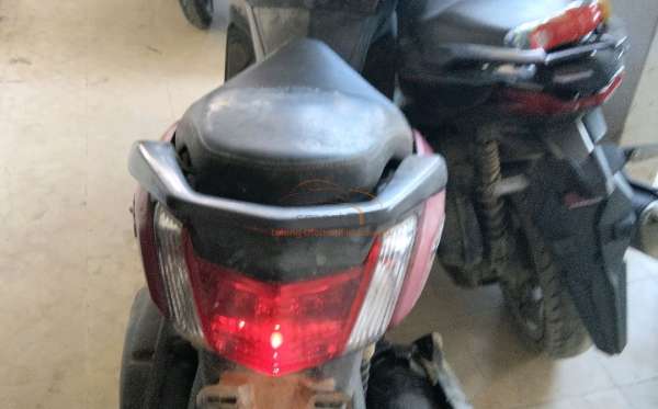 YAMAHA NMAX
