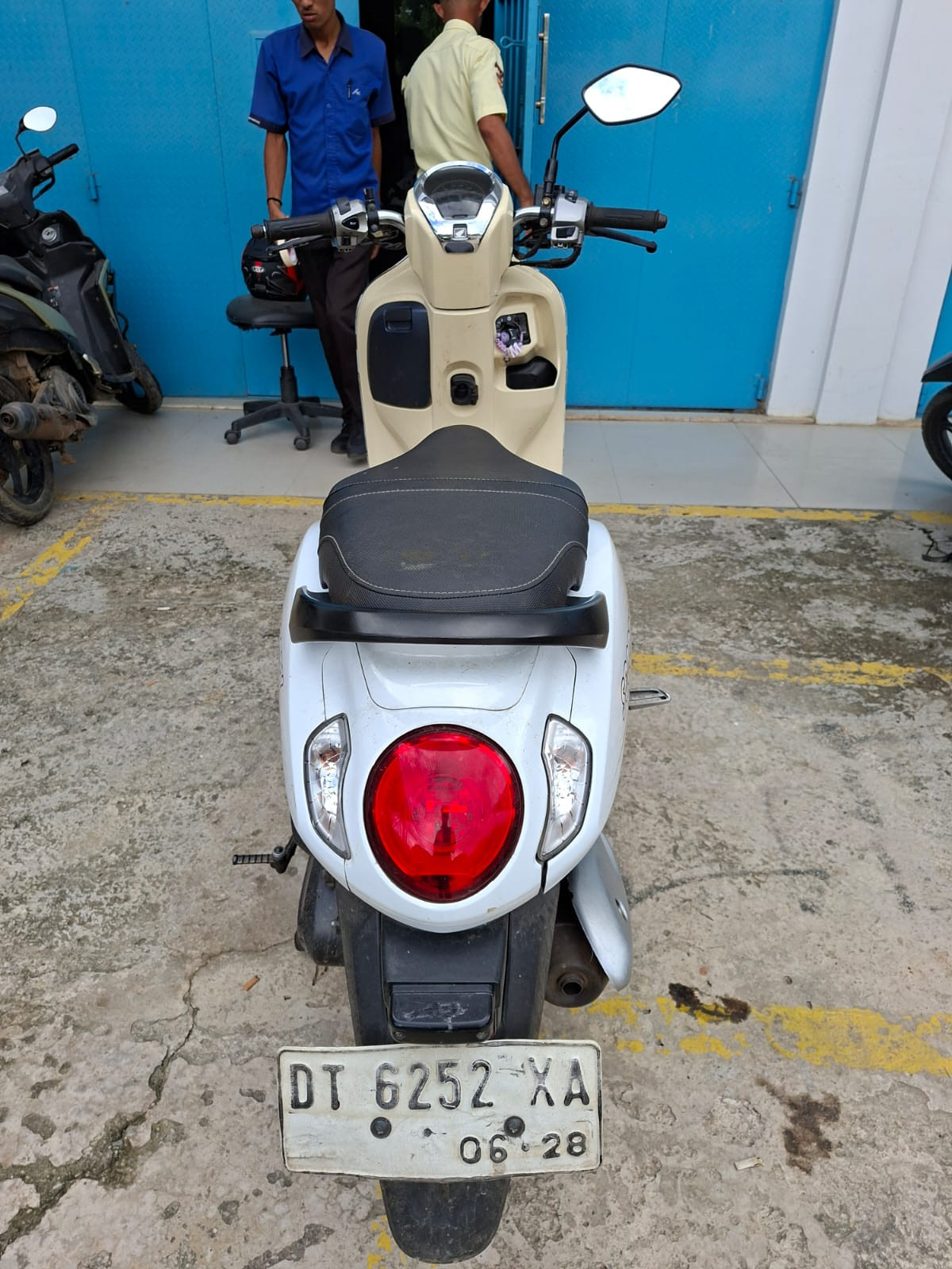 HONDA  SCOOPY