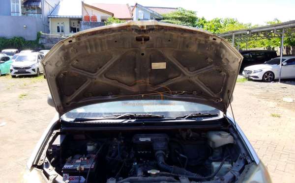 DAIHATSU XENIA