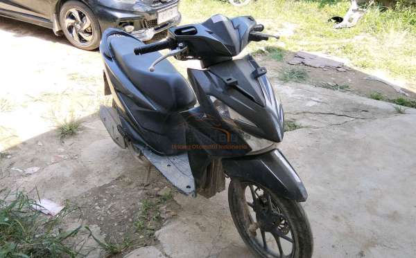 HONDA  BEAT