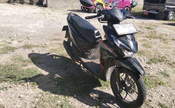 HONDA  BEAT