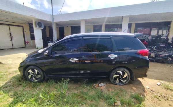 HONDA MOBILIO