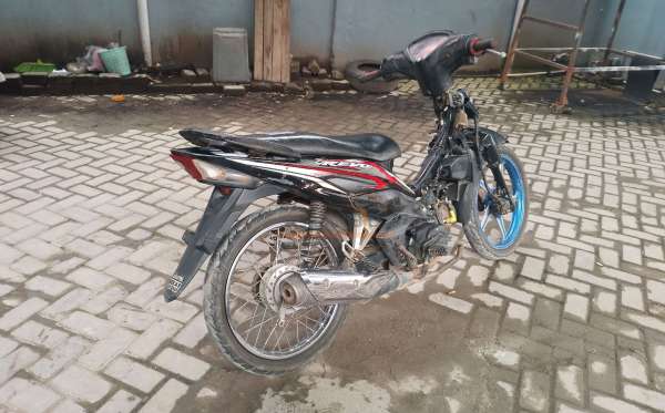 HONDA  REVO