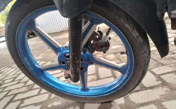 HONDA  REVO