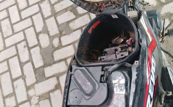 HONDA  REVO