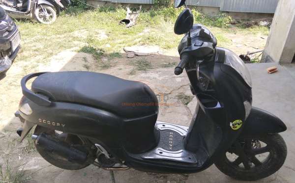 HONDA SCOOPY PRESTIGE