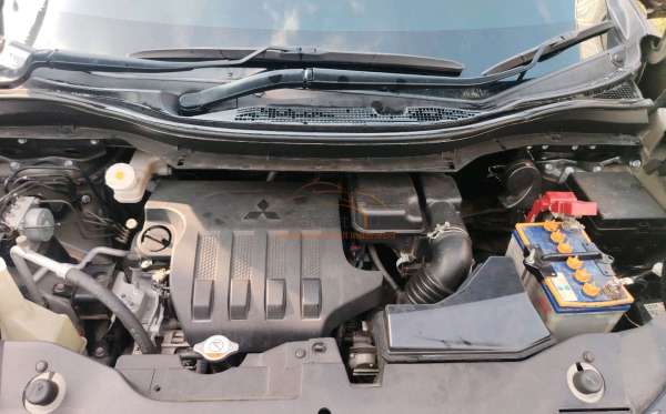 MITSUBISHI XPANDER 1.5L EXCEED