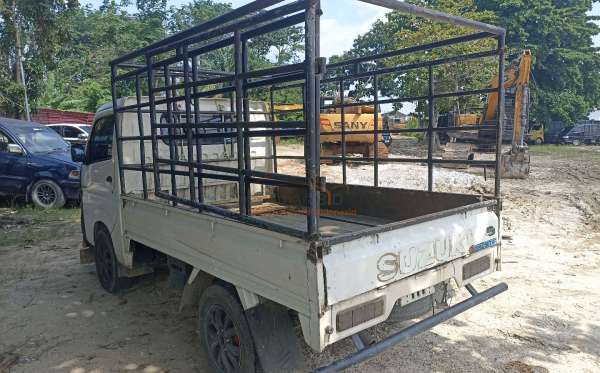 SUZUKI  CARRY  PU