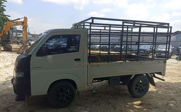 SUZUKI  CARRY  PU