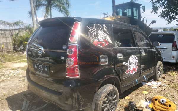 TOYOTA  AVANZA  G