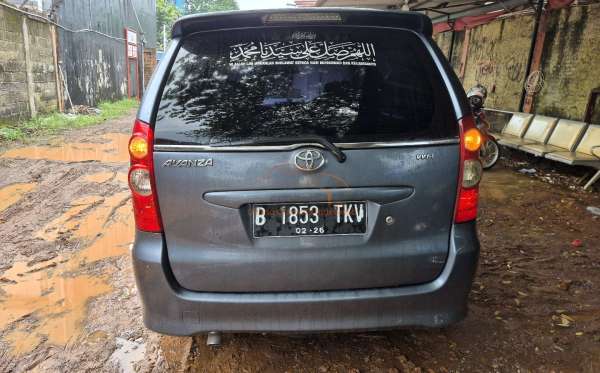 TOYOTA AVANZA E