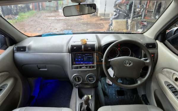 TOYOTA AVANZA E