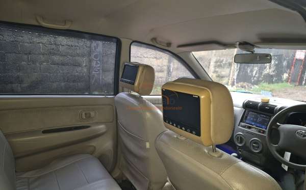 TOYOTA AVANZA E