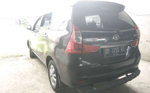 TOYOTA AVANZA