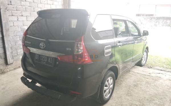 TOYOTA AVANZA