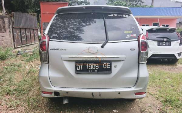 TOYOTA AVANZA 1.3 G
