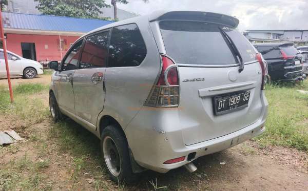 TOYOTA AVANZA 1.3 G