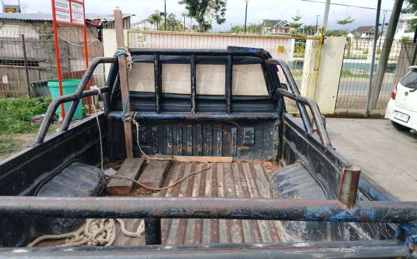 TOYOTA HILUX PICK UP