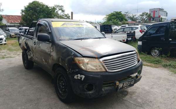 TOYOTA HILUX PICK UP