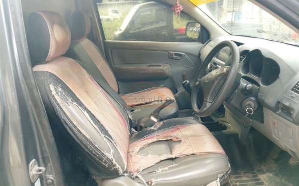 TOYOTA HILUX PICK UP