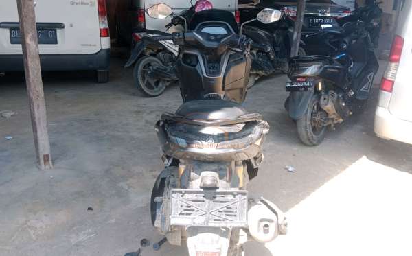 YAMAHA  NMAX