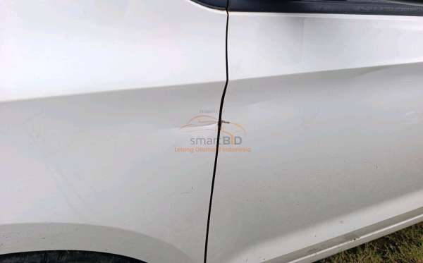 WULING CONFERO