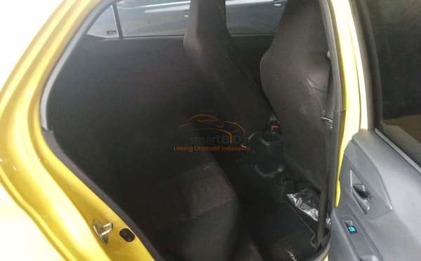 DAIHATSU  AYLA  1.0 X