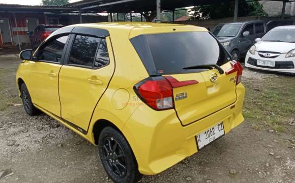 DAIHATSU  AYLA  1.0 X