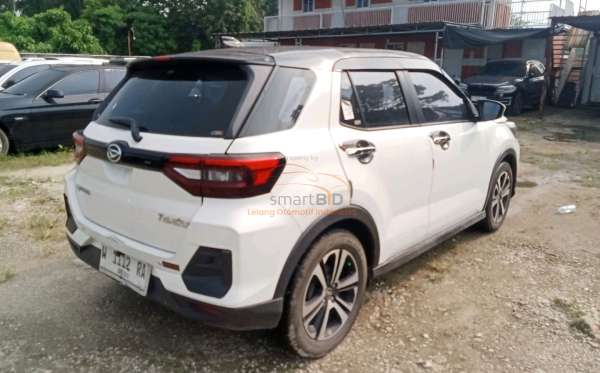 DAIHATSU ROCKY R