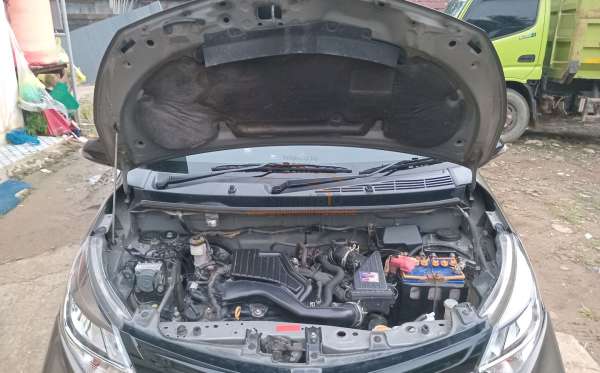 DAIHATSU SIGRA R