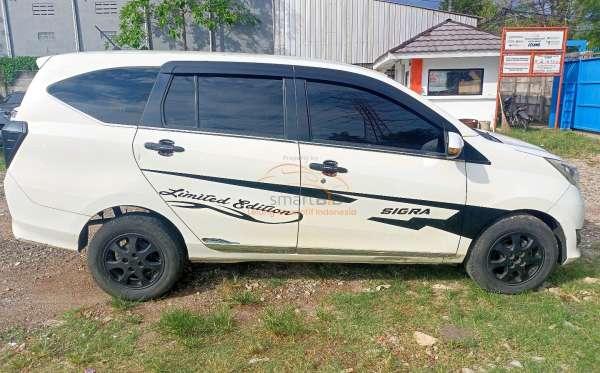 DAIHATSU SIGRA R