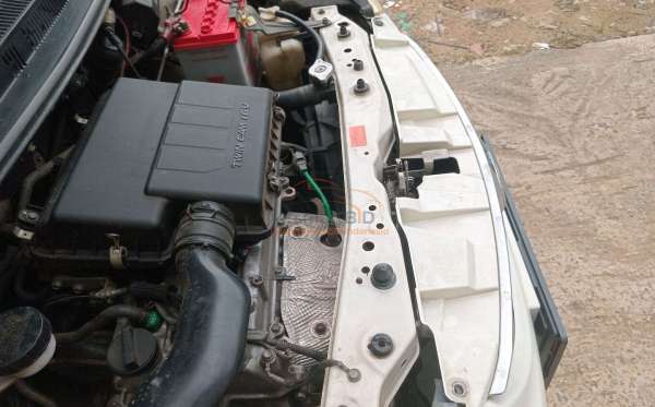 DAIHATSU SIRION