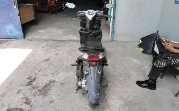 HONDA  BEAT
