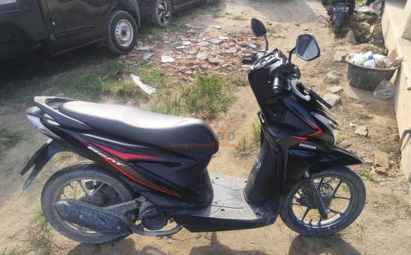HONDA  BEAT