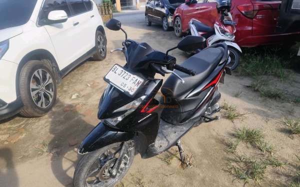 HONDA  BEAT