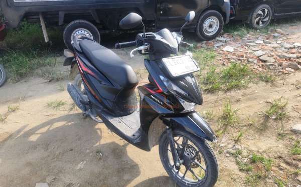 HONDA  BEAT