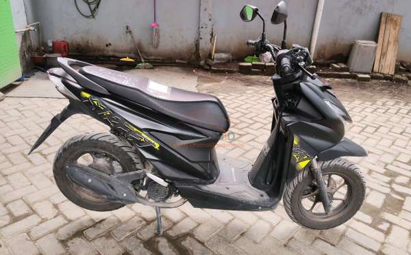 HONDA  BEAT STREET